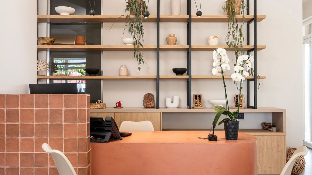 Time To Smile Saline