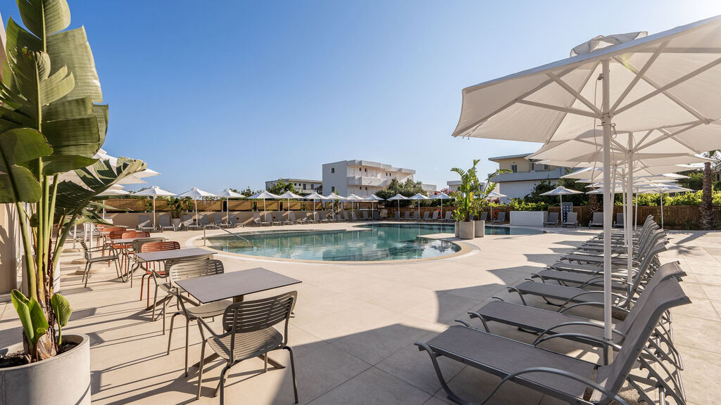 Time To Smile Saline