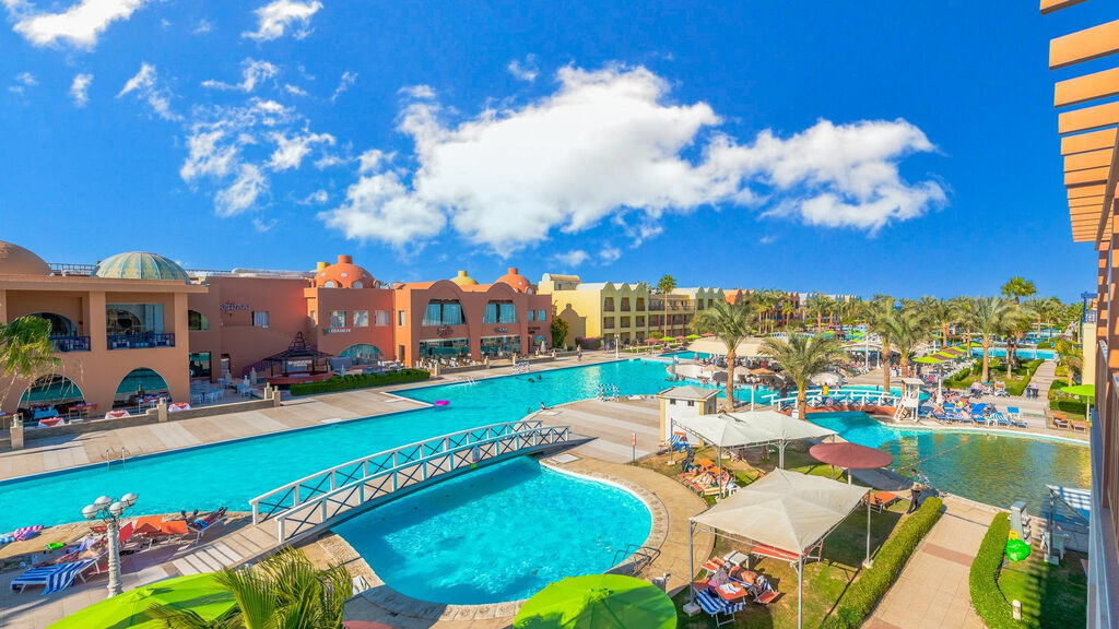 Titanic Beach Spa & Aquapark