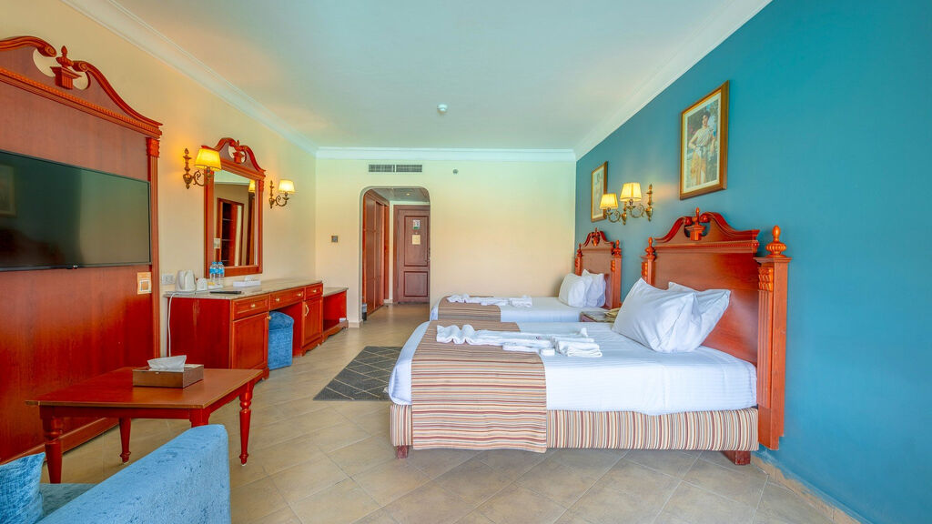 Titanic Beach Spa & Aquapark