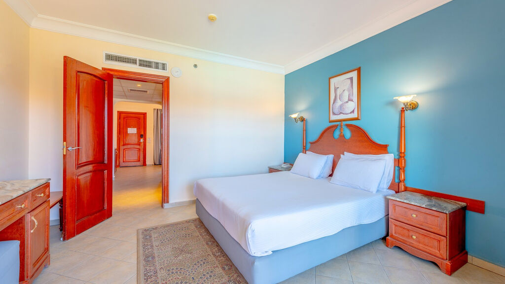 Titanic Beach Spa & Aquapark