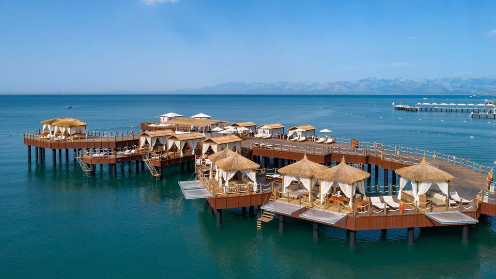 Titanic Mardan Palace