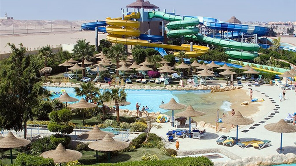 Titanic Resort & Aqua Park