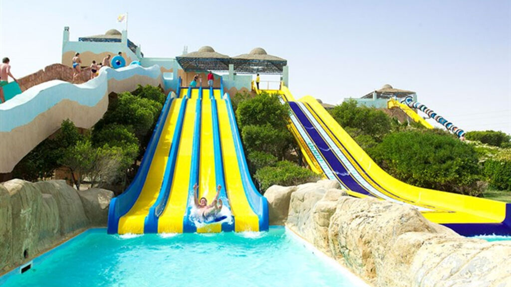 Titanic Resort & Aqua Park