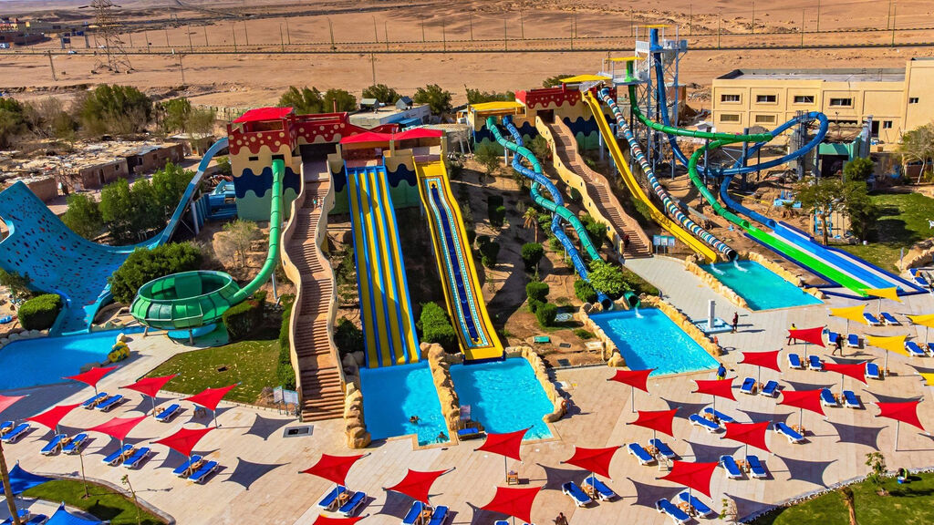 Titanic Resort & Aqua Park