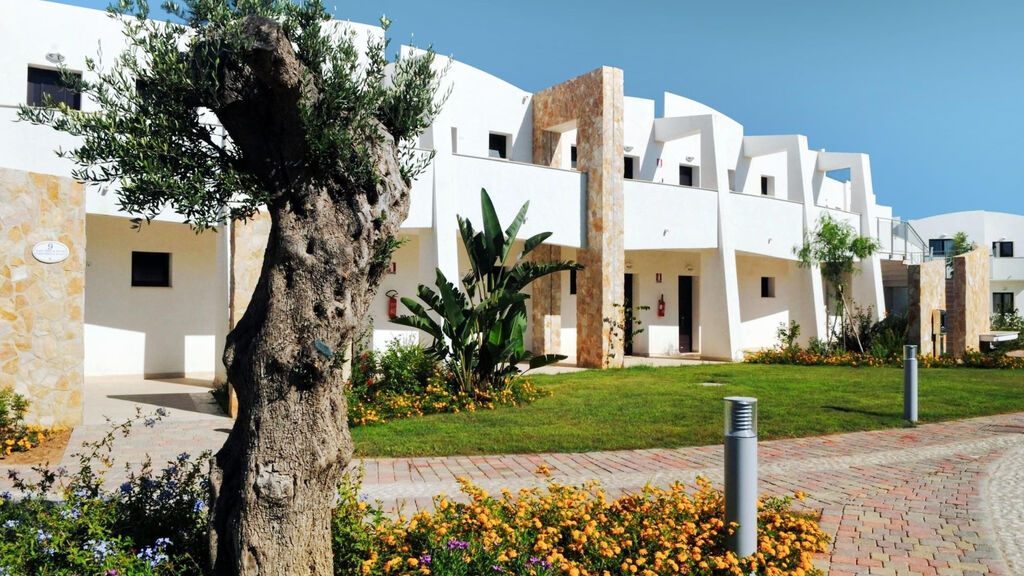 Torreserena Resort