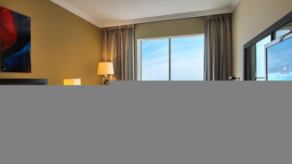 Towers Rotana