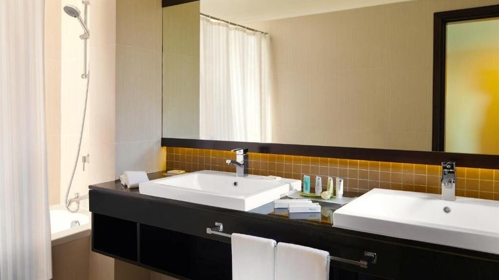 Towers Rotana