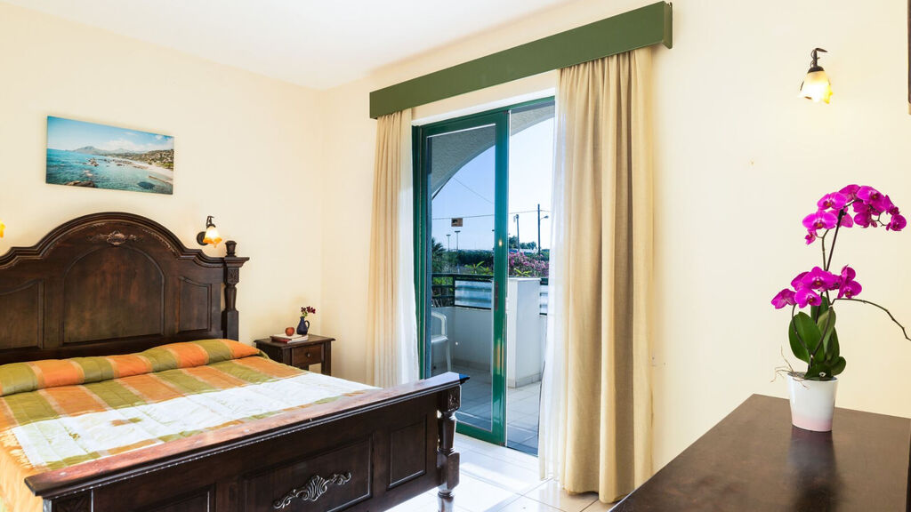 Trefon Hotel & Apartments