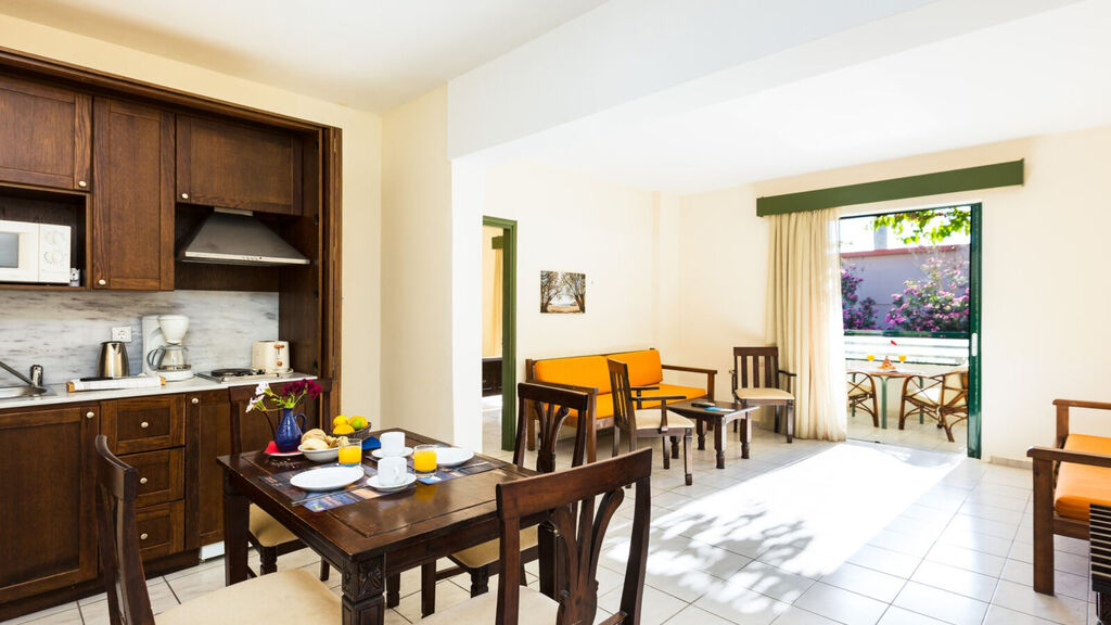 Trefon Hotel & Apartments