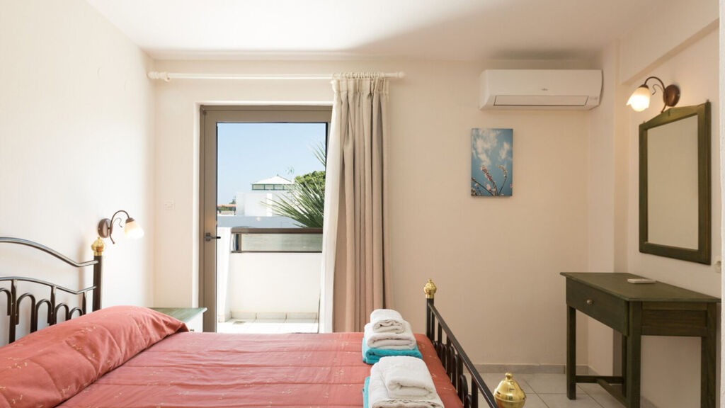 Trefon Hotel & Apartments