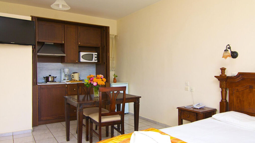 Trefon Hotel & Apartments