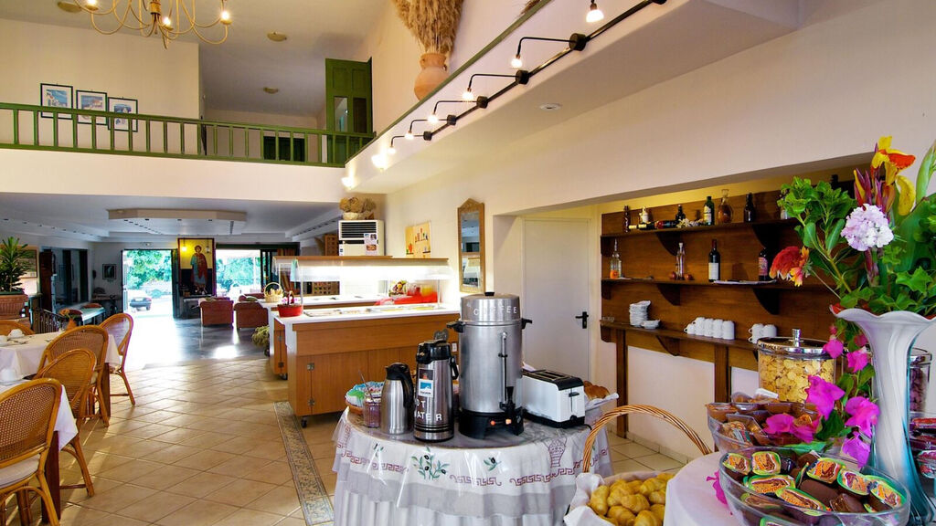 Trefon Hotel & Apartments