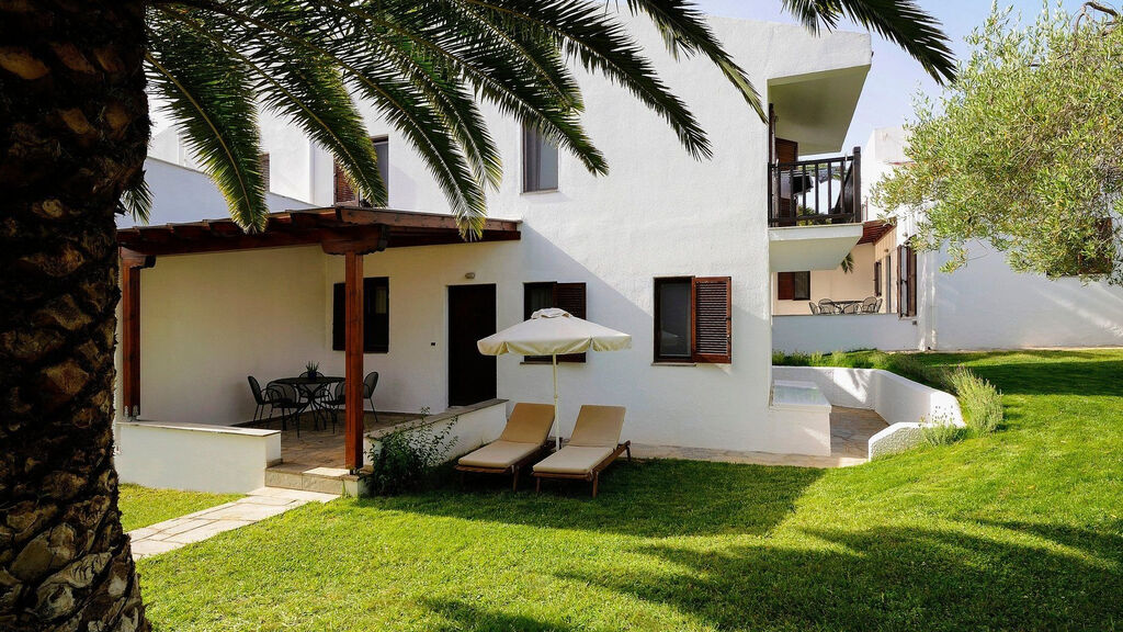 Trikorfo Beach Villas