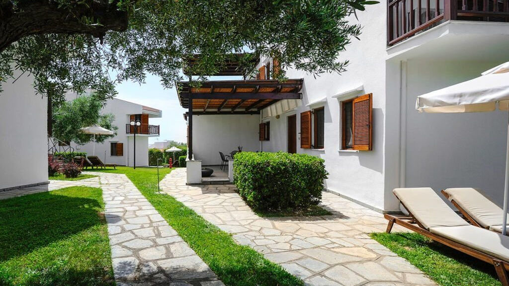 Trikorfo Beach Villas