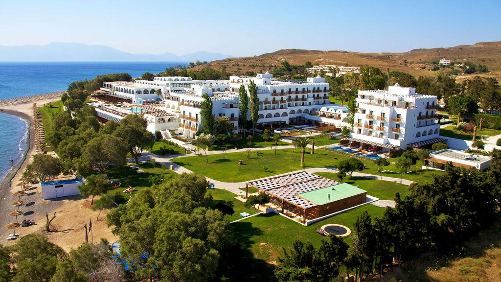 Tui Blue Oceanis Beach Resort & Spa