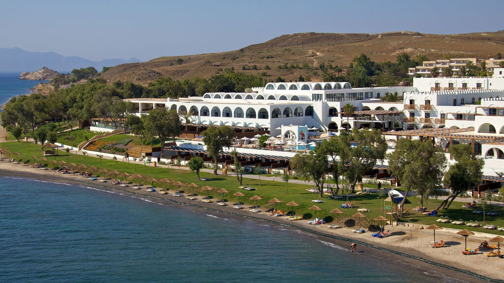 Tui Blue Oceanis Beach Resort & Spa