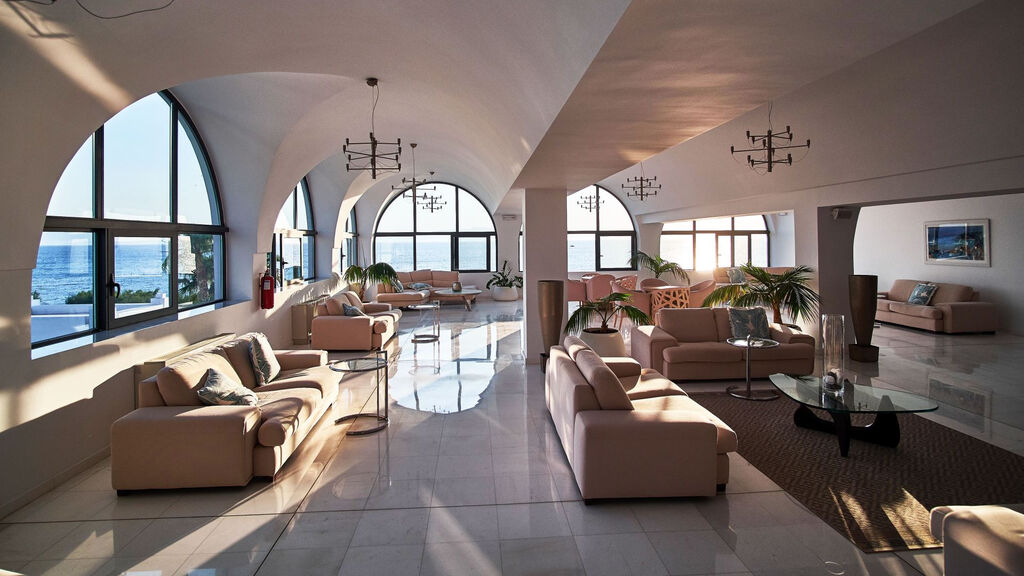 Tui Blue Oceanis Beach Resort & Spa