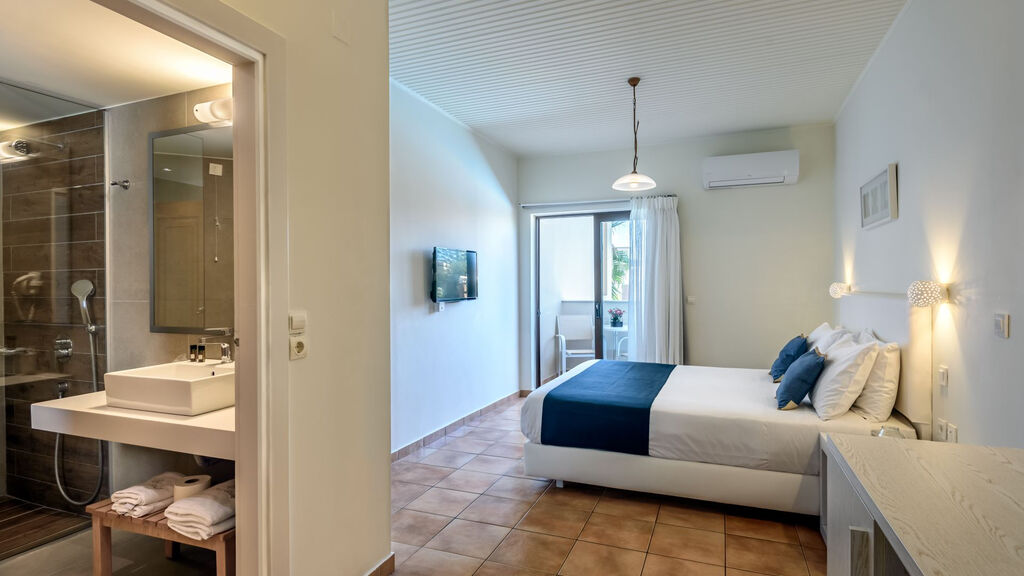 Tui Suneo Althea Village