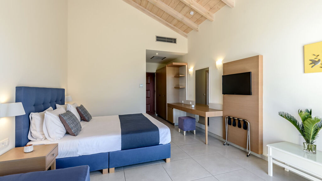 Tui Suneo Althea Village