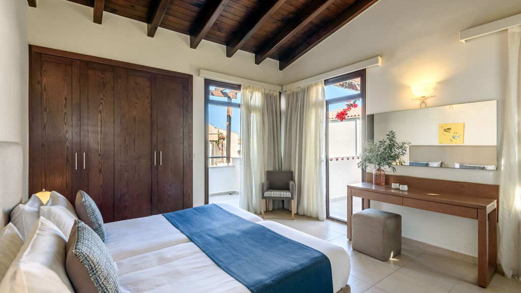 Tui Suneo Althea Village