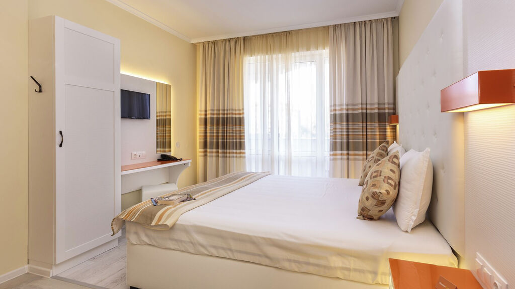 Tui Suneo Serenity Bay 