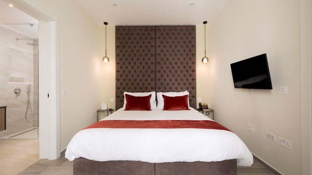 Urban Valley Resort & Spa