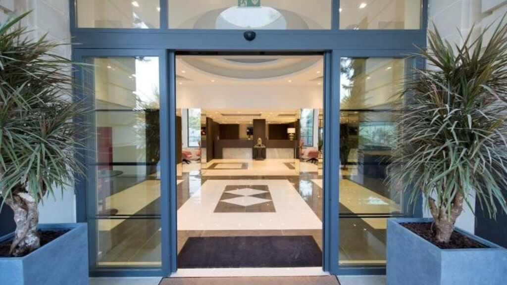 Urban Valley Resort & Spa