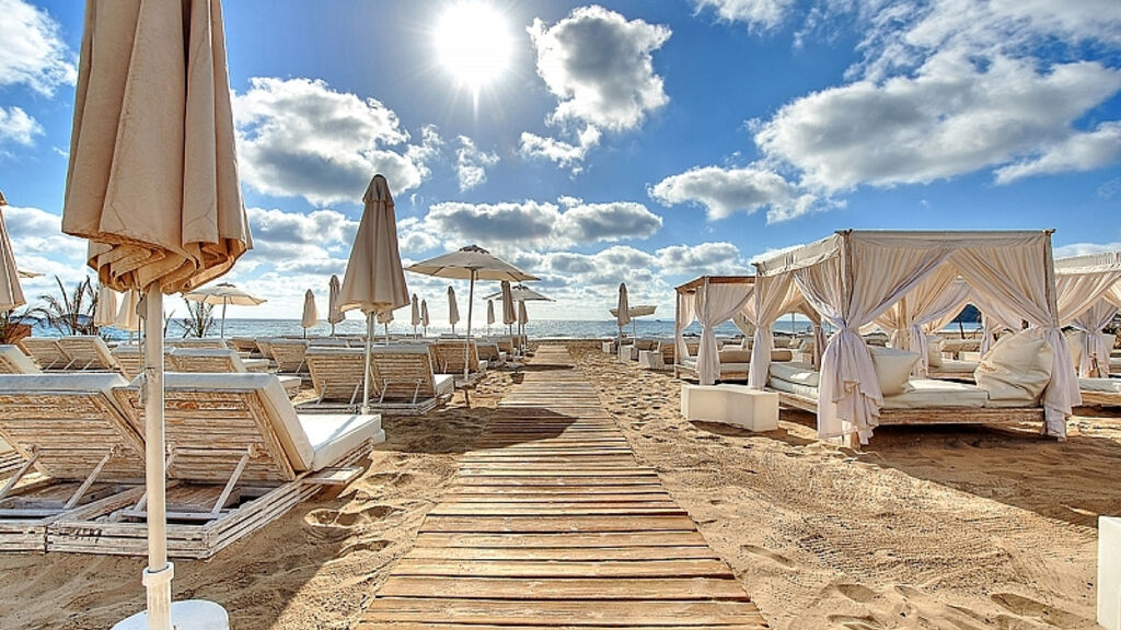 Ushuaia Ibiza Beach