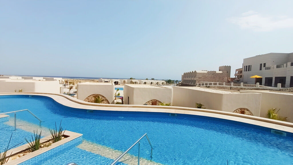 Utopia Blue Resort