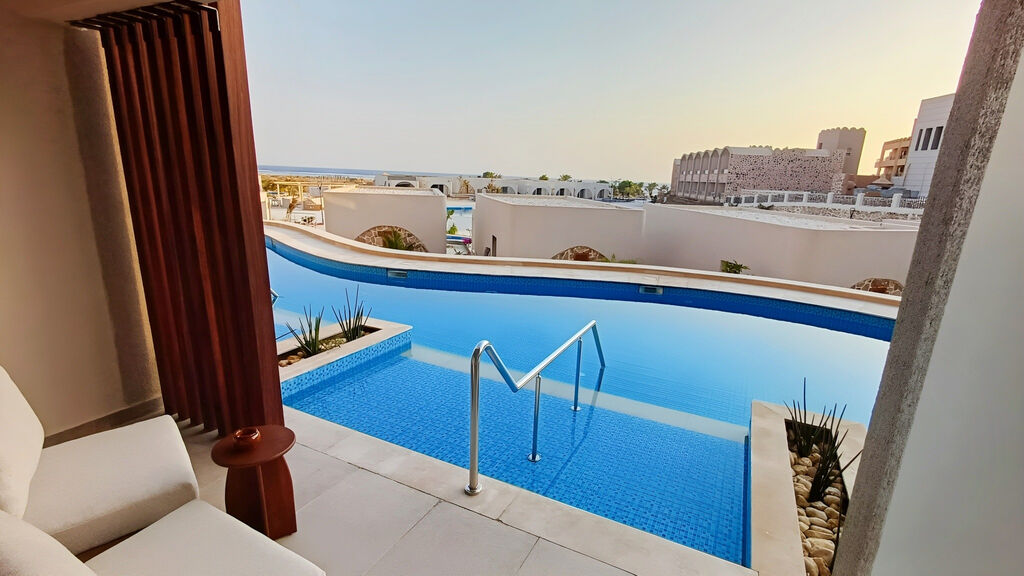 Utopia Blue Resort