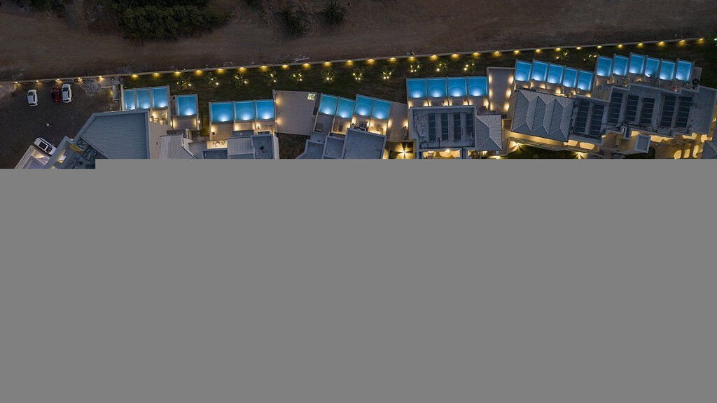 Vantaris Luxury Beach Resort