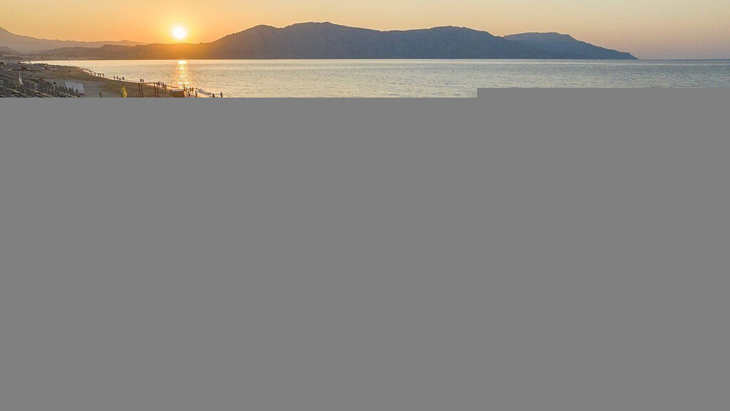 Vantaris Luxury Beach Resort