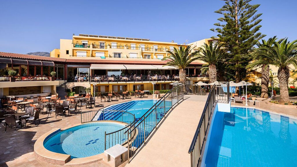 Vantaris Luxury Beach Resort