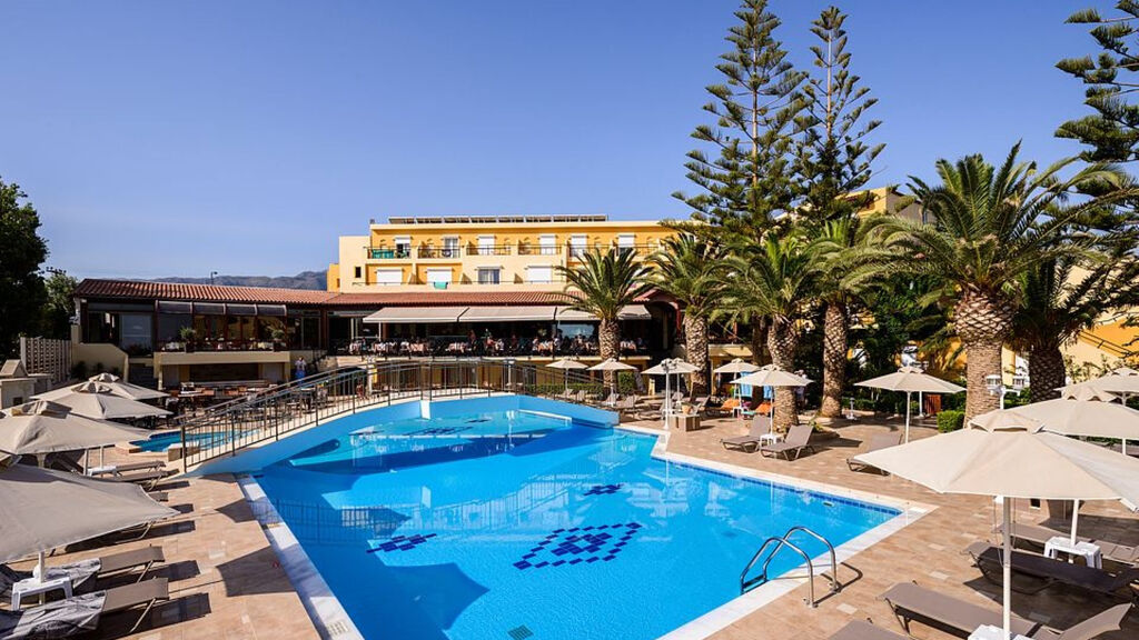 Vantaris Luxury Beach Resort