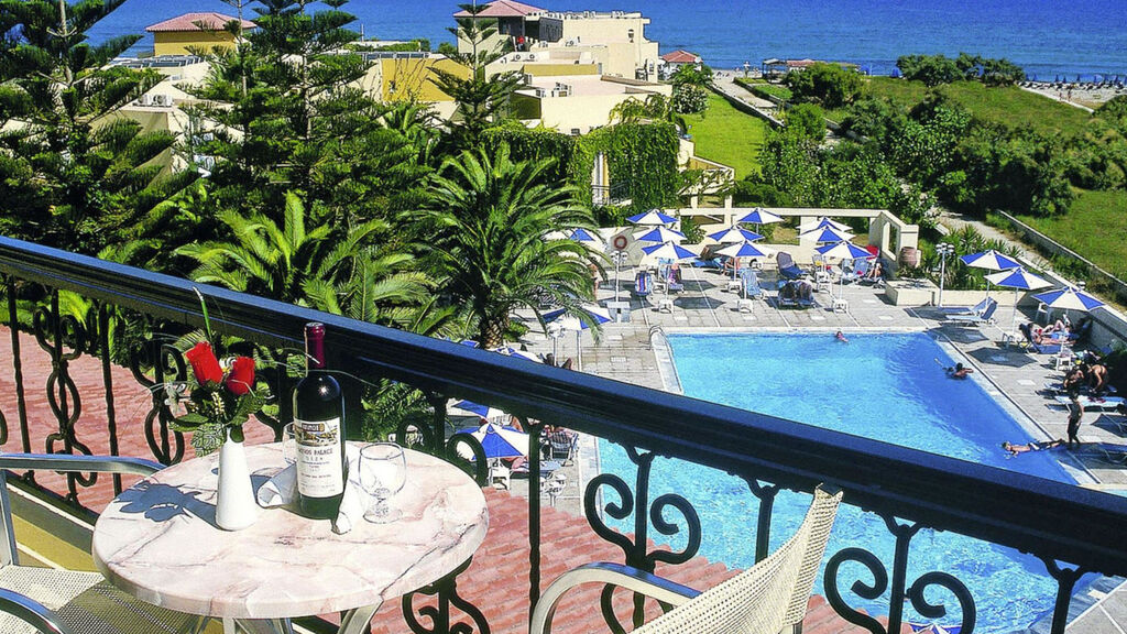 Vantaris Luxury Beach Resort