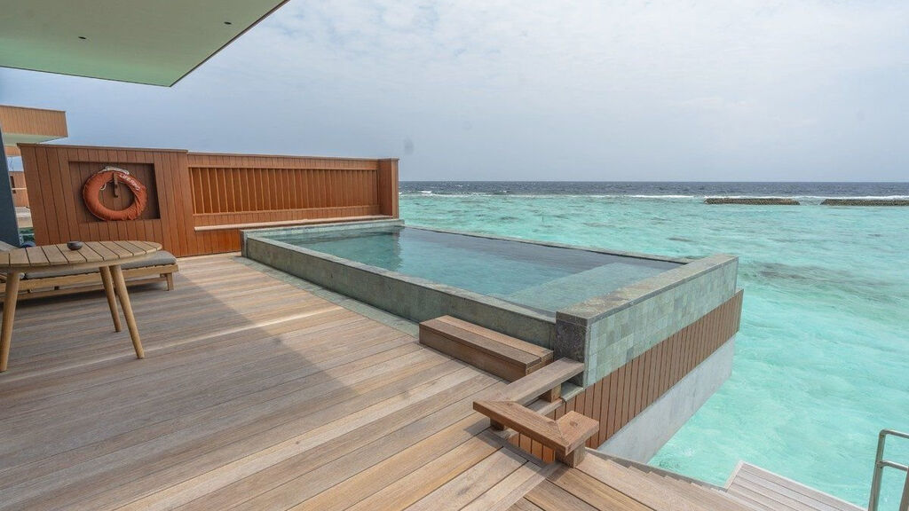 Veligandu Maldives Resort Island