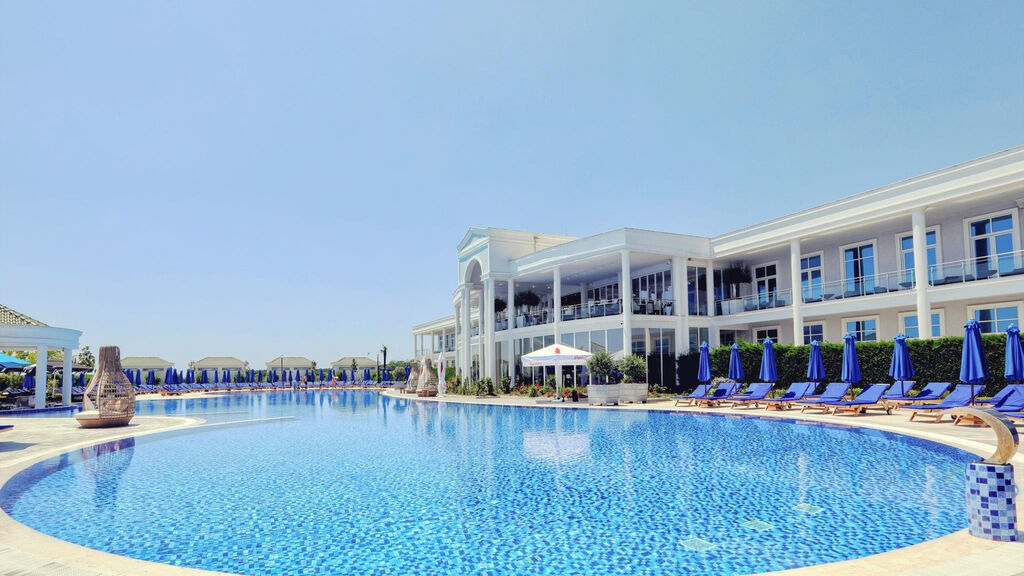 Velipoja Grand Europa Resort Affiliated By Meliá