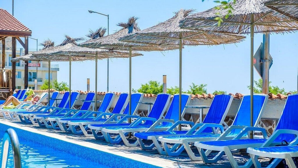 Vemara Club