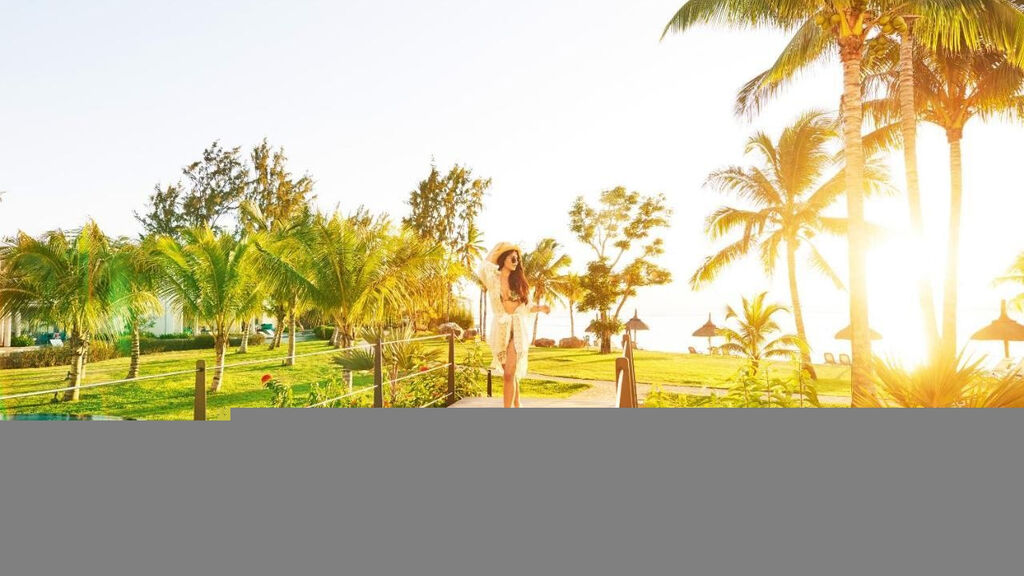 Victoria Beachcomber Resort & Spa