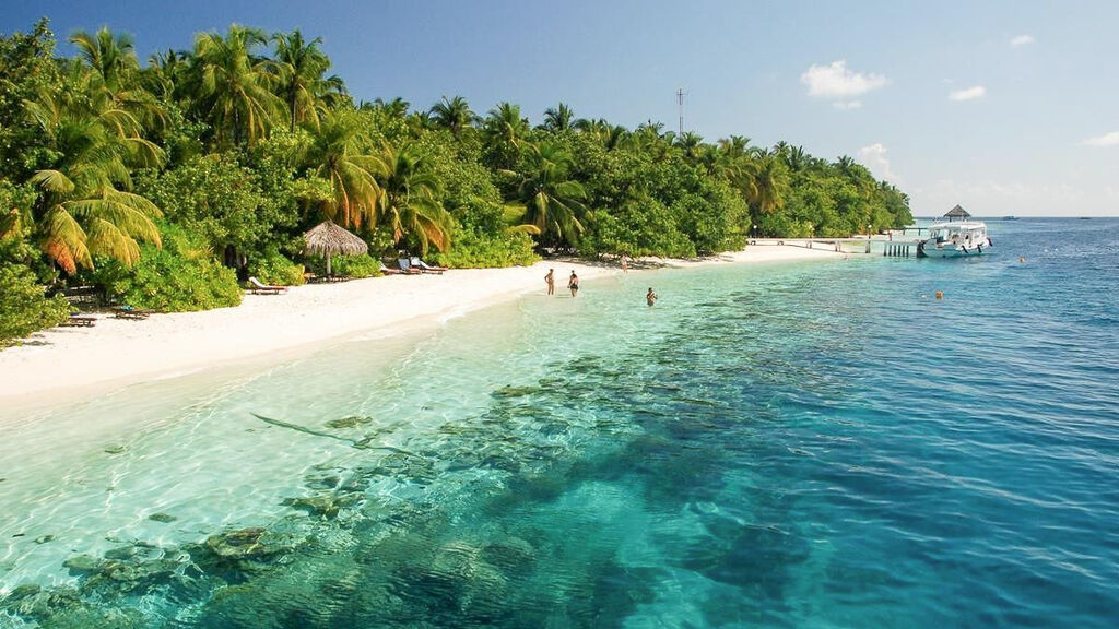 Vilamendhoo Island Resort & Spa