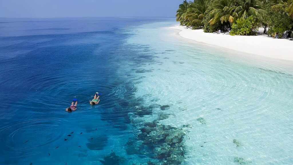 Vilamendhoo Island Resort & Spa