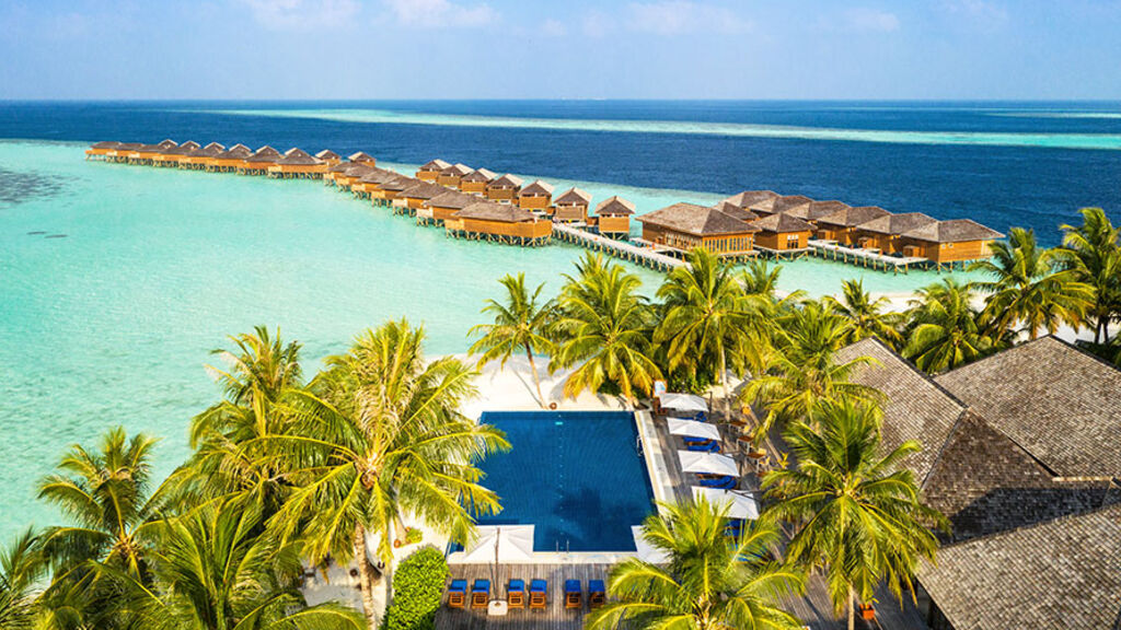 Vilamendhoo Island Resort & Spa