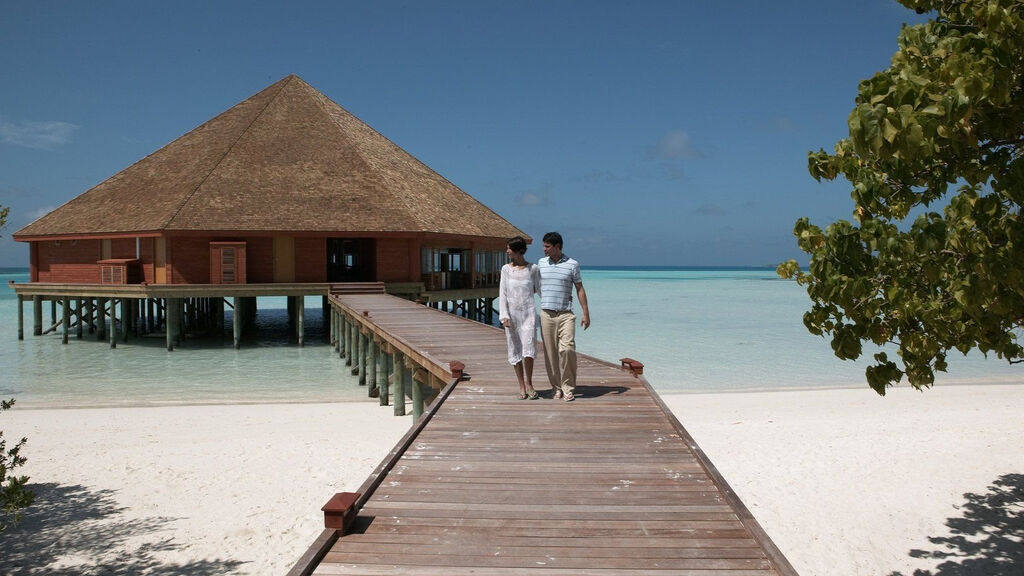 Vilamendhoo Island Resort & Spa