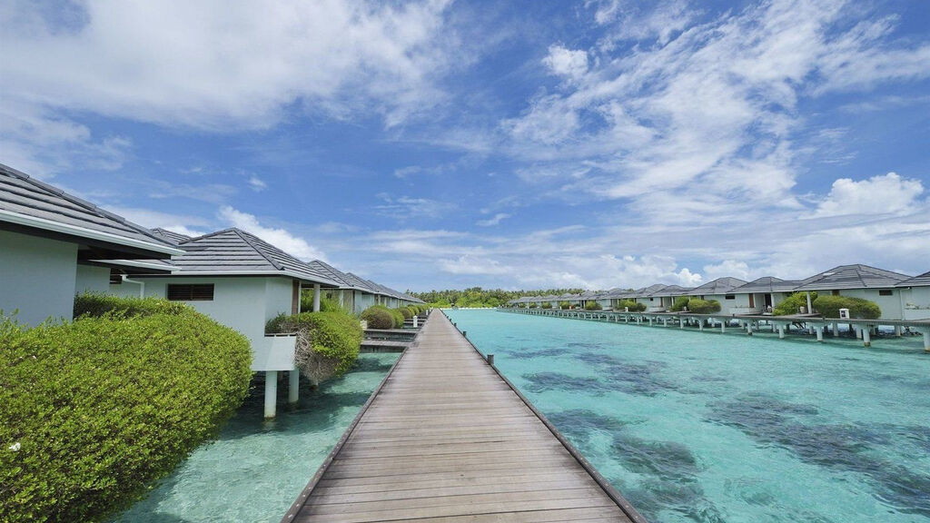 Villa Park Sun Island Resort