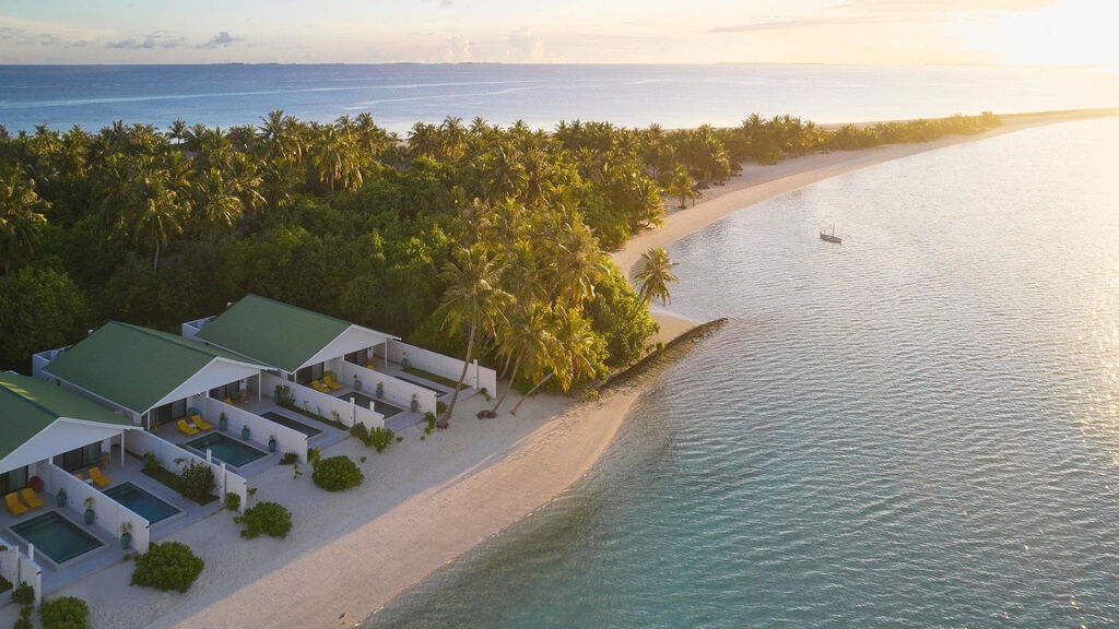 Villa Park Sun Island Resort