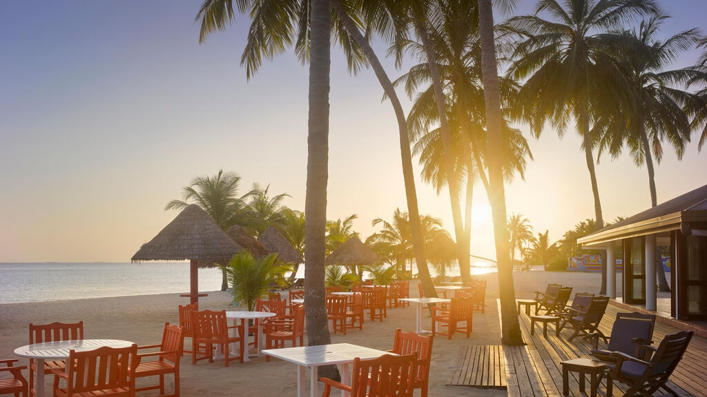 Villa Park Sun Island Resort