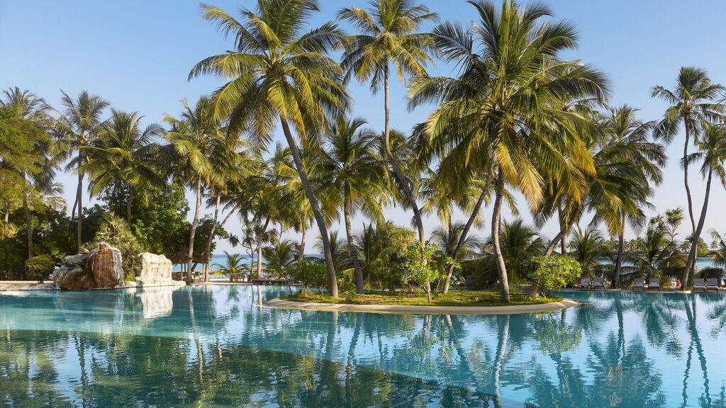 Villa Park Sun Island Resort