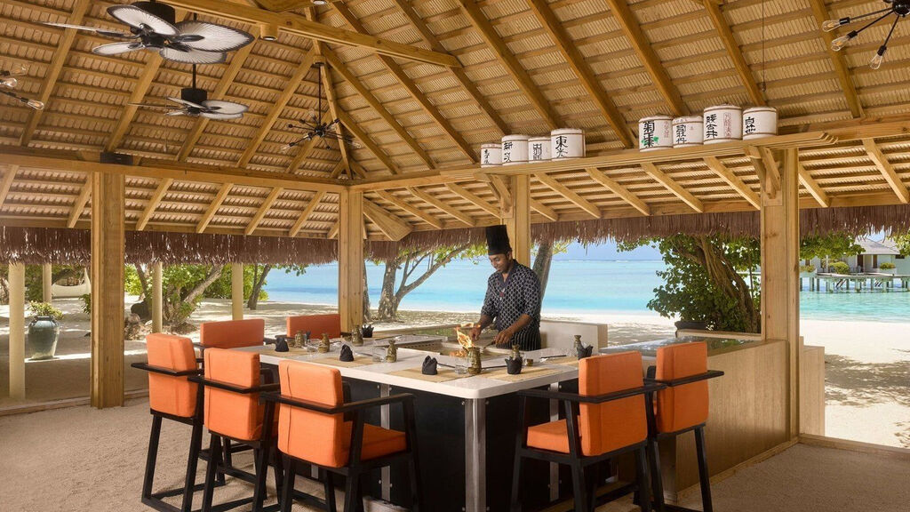 Villa Park Sun Island Resort