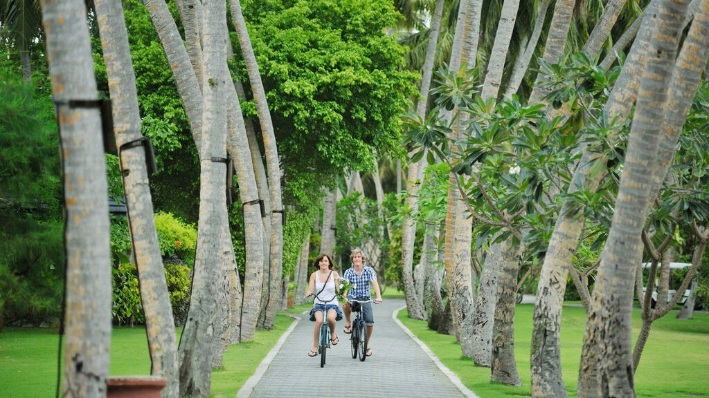 Villa Park Sun Island Resort